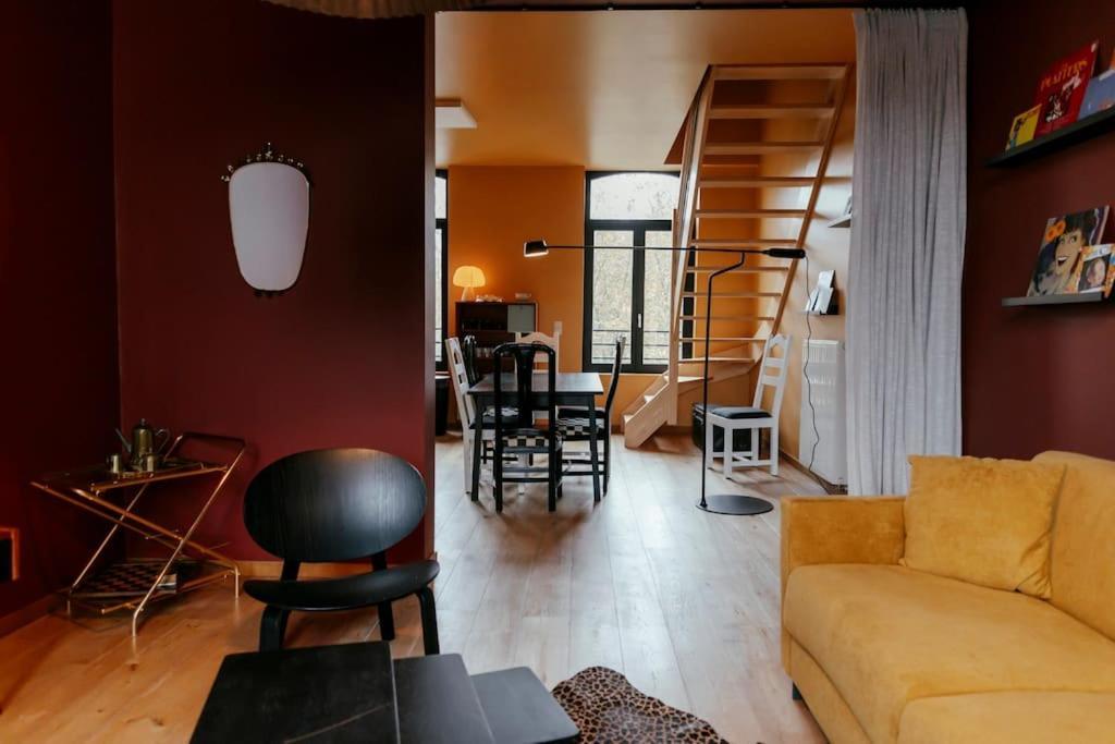 Apartamento Le Retro Chic - Grand Duplex Pour 6 Dans Le Centre Lieja Exterior foto